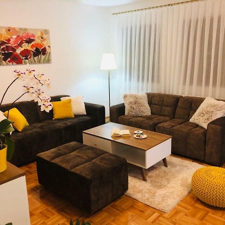 Apartment Golden Fields 斯莫利亚纳茨 外观 照片